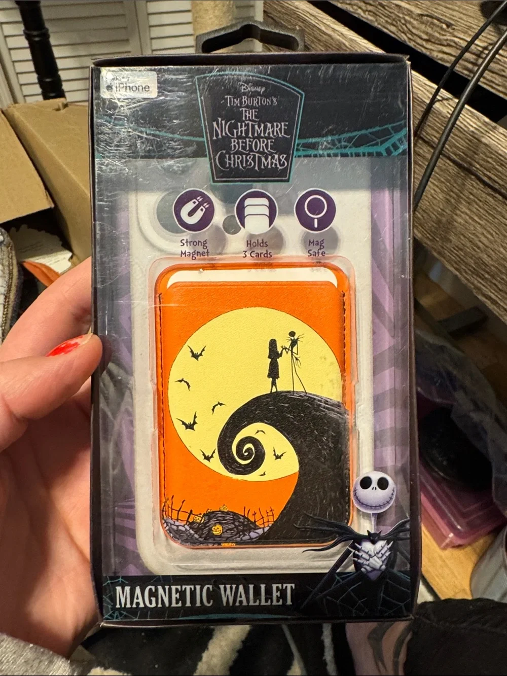 CultureFly Magnetic MagSafe Wallet Nightmare Before Christmas Jack & Sally Hill